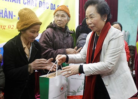 Happy Tet for policy beneficiaries and disadvantaged people - ảnh 1
